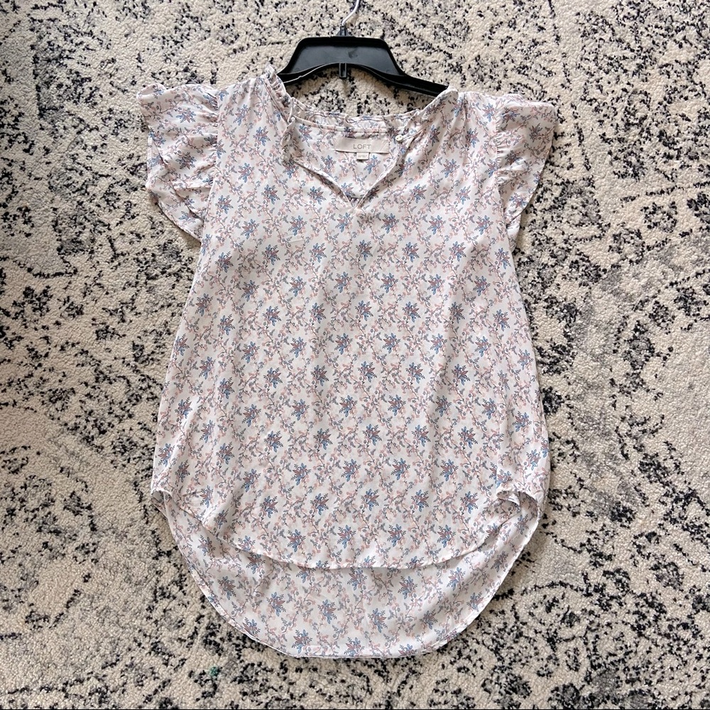 Loft Flutter Sleeve Blouse Size XS